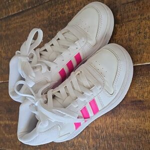 Girls high top adidas
